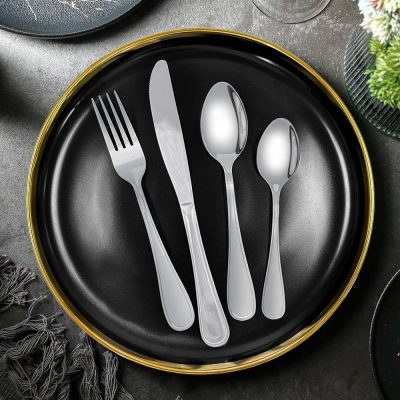 Set de 16 Cubiertos de Acero Inoxidable Diseño Clásico