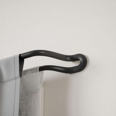 Galería Extensible 107 a 305 cm de Metal Midnight Color Negro