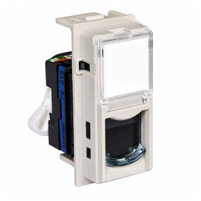 Conector RJ45 Categoría 6 UTP Living Now Modelo KM4279C6 en Color Arena